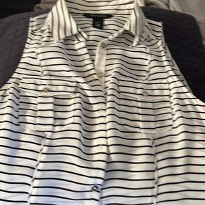 WHBM sleeveless button down top